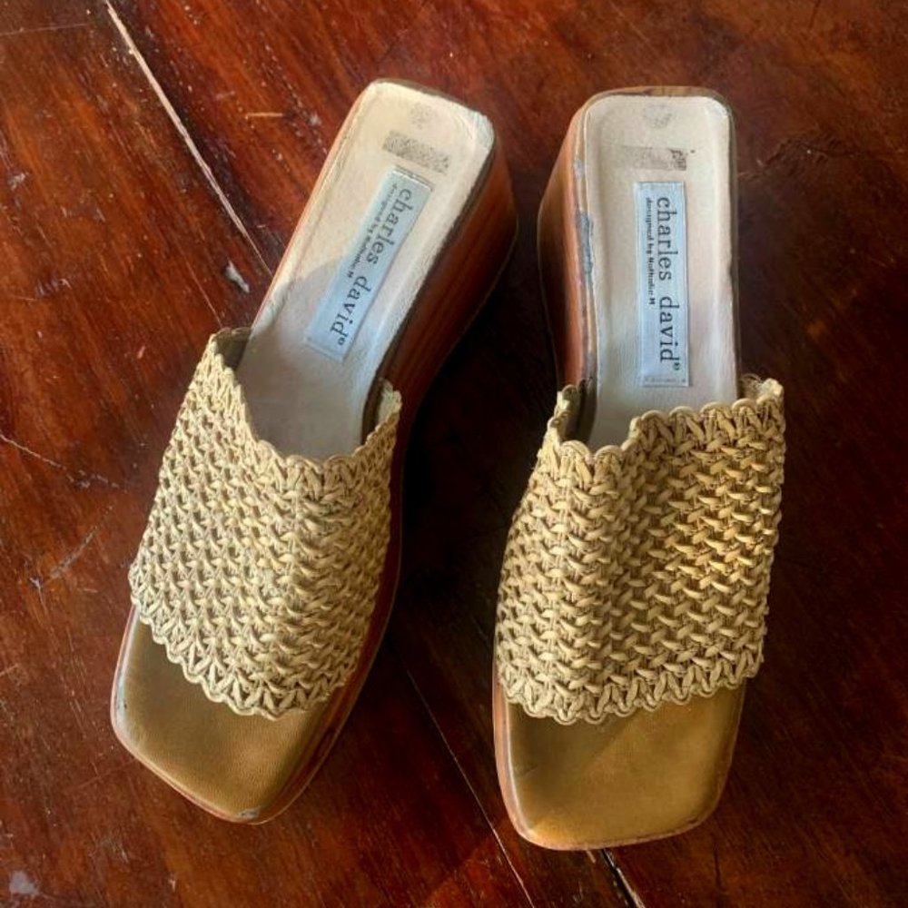 CHARLES DAVID Tan Woven Leather Block Platform Sandals